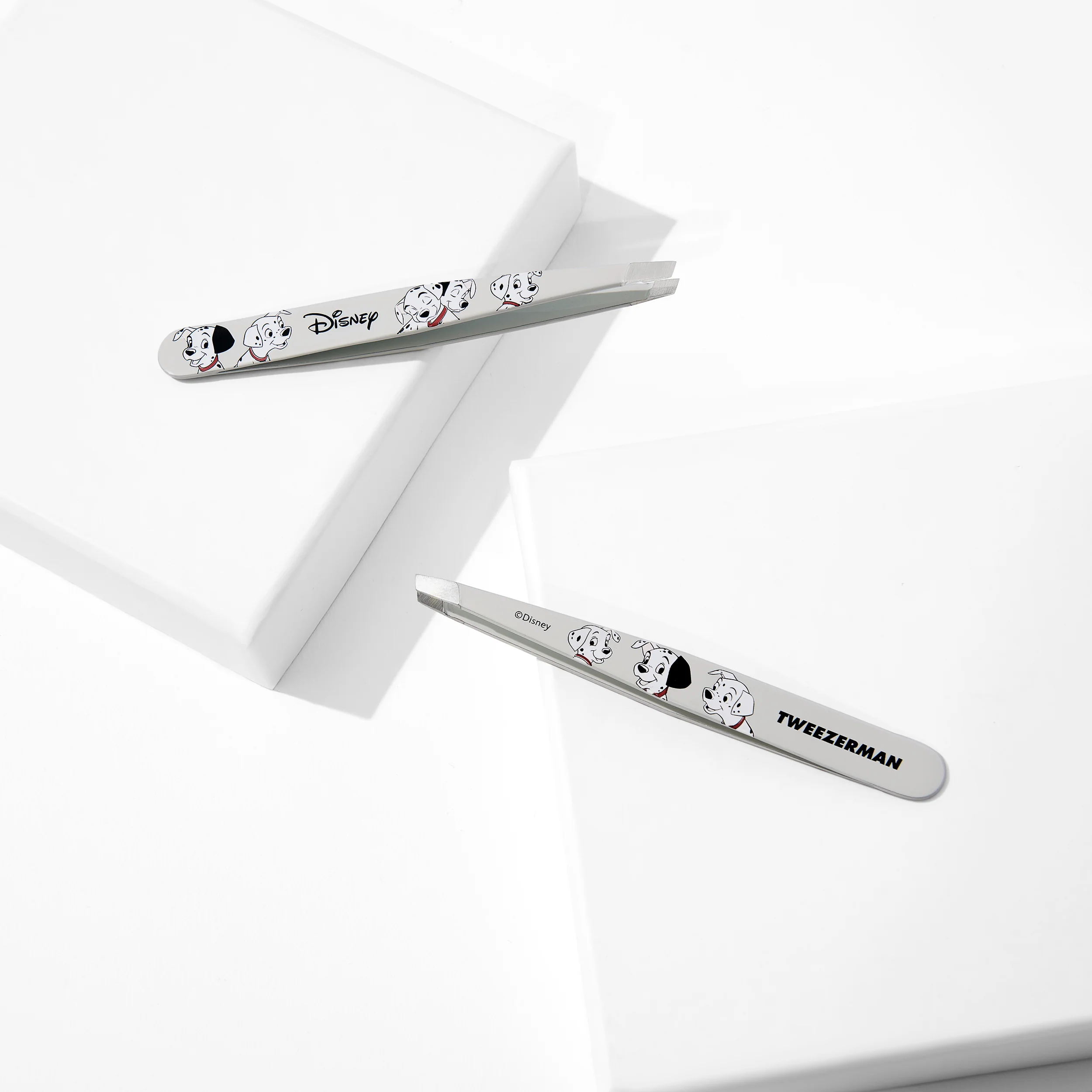 Disney's 101 Dalmatians Slant Tweezer - Image 7