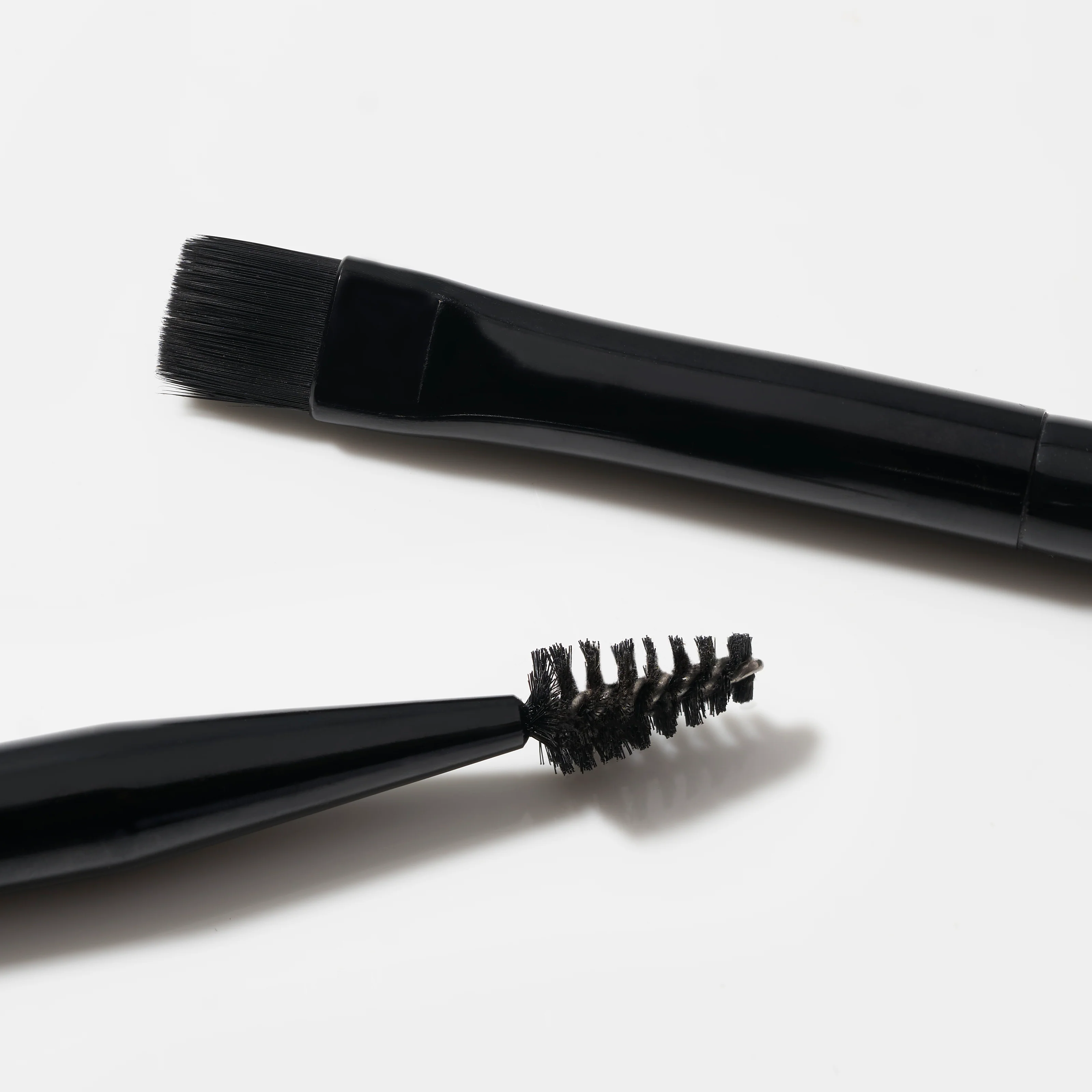 Flat Brow Brush & Spoolie - Image 7
