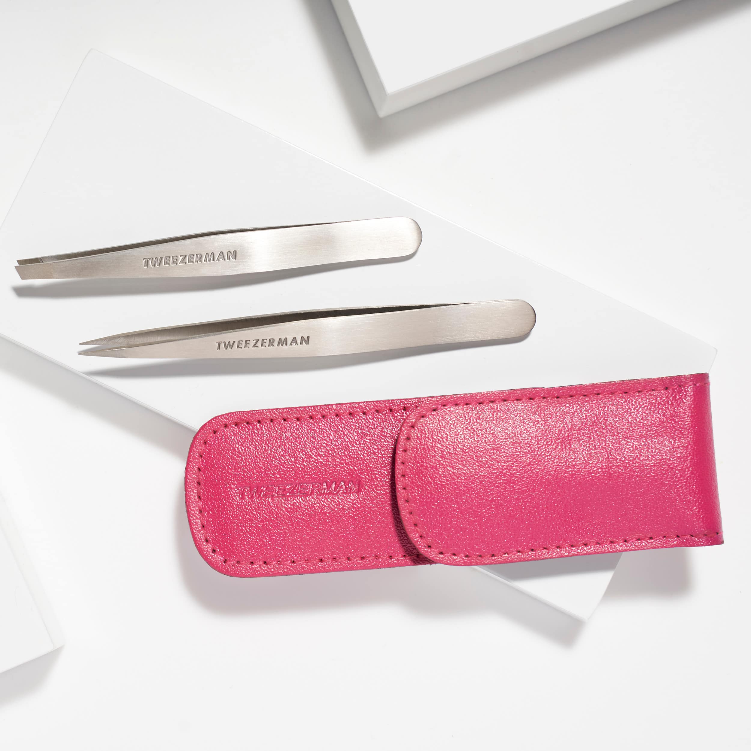 Petite Tweeze Set With Pink Case - Image 5